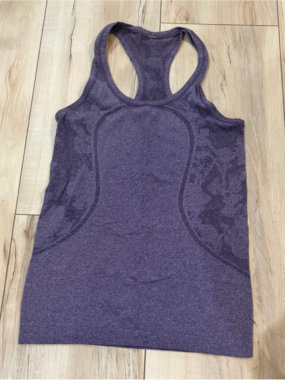 Lululemon Swiftly Tech Racerback Tank Top Size 4 PURPLE